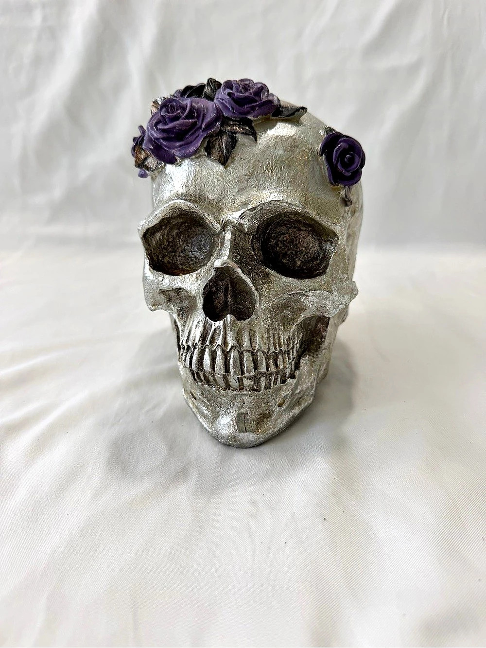 Silver Skull Decor with Purple Flowers